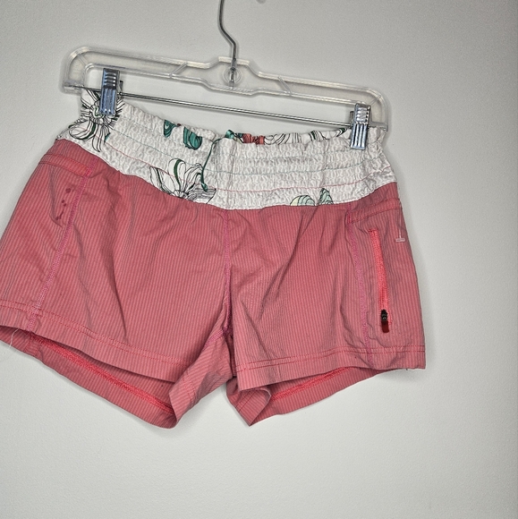 Coral Women's Shorts with Floral Waistband - Picture 3 of 12